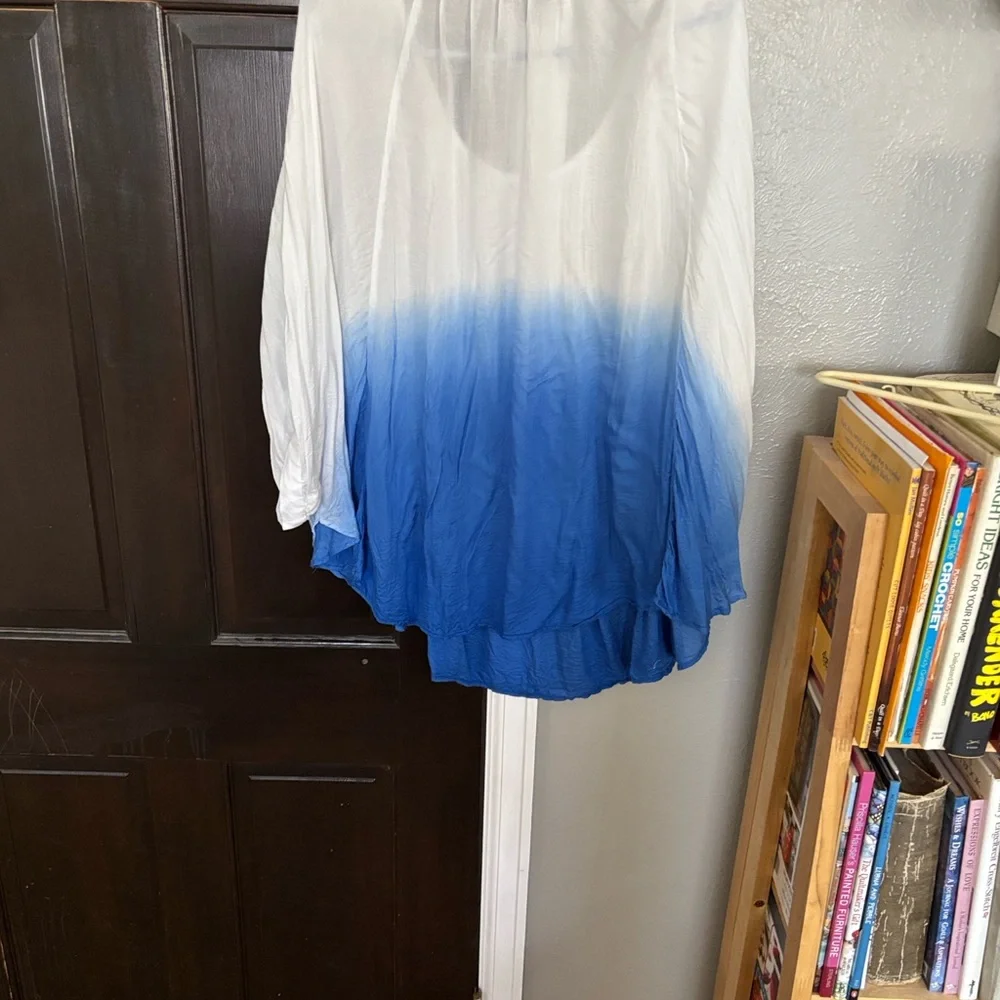 Lane Bryant Blue and White Ombre Batwing sleeved Blouse - Picture 4 of 4